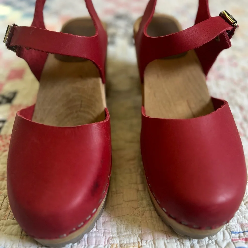 Red Leather Women's Mules & Clogs - Picture 2 of 7
